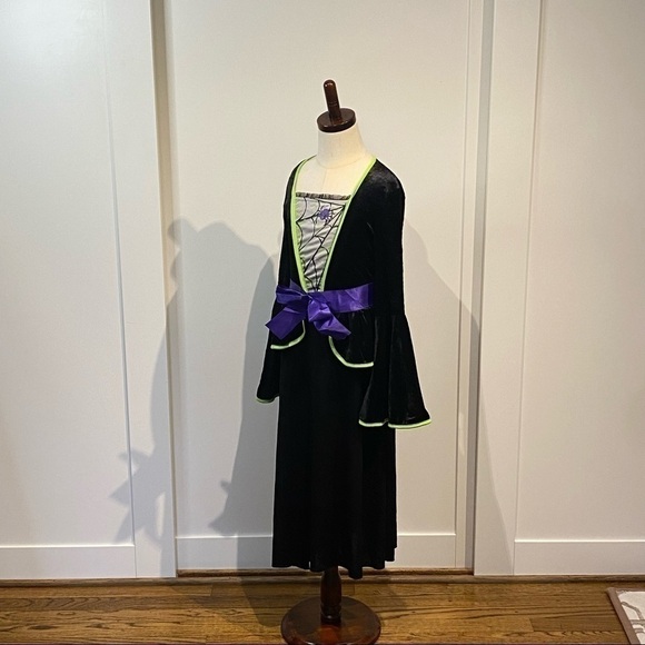 Witch costume - Picture 4 of 4